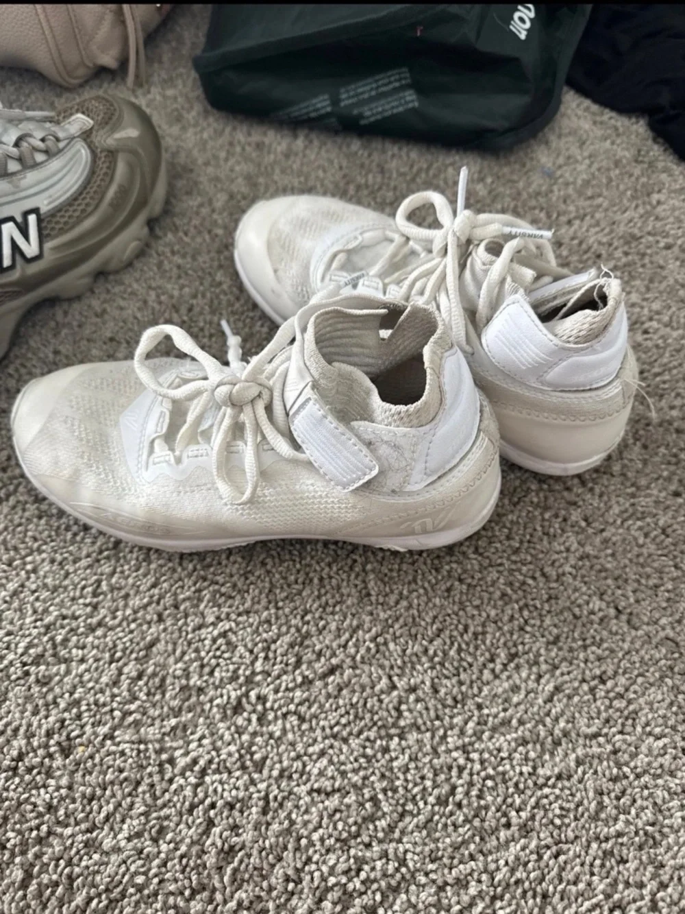 Varsity Aeros Elite cheer shoes